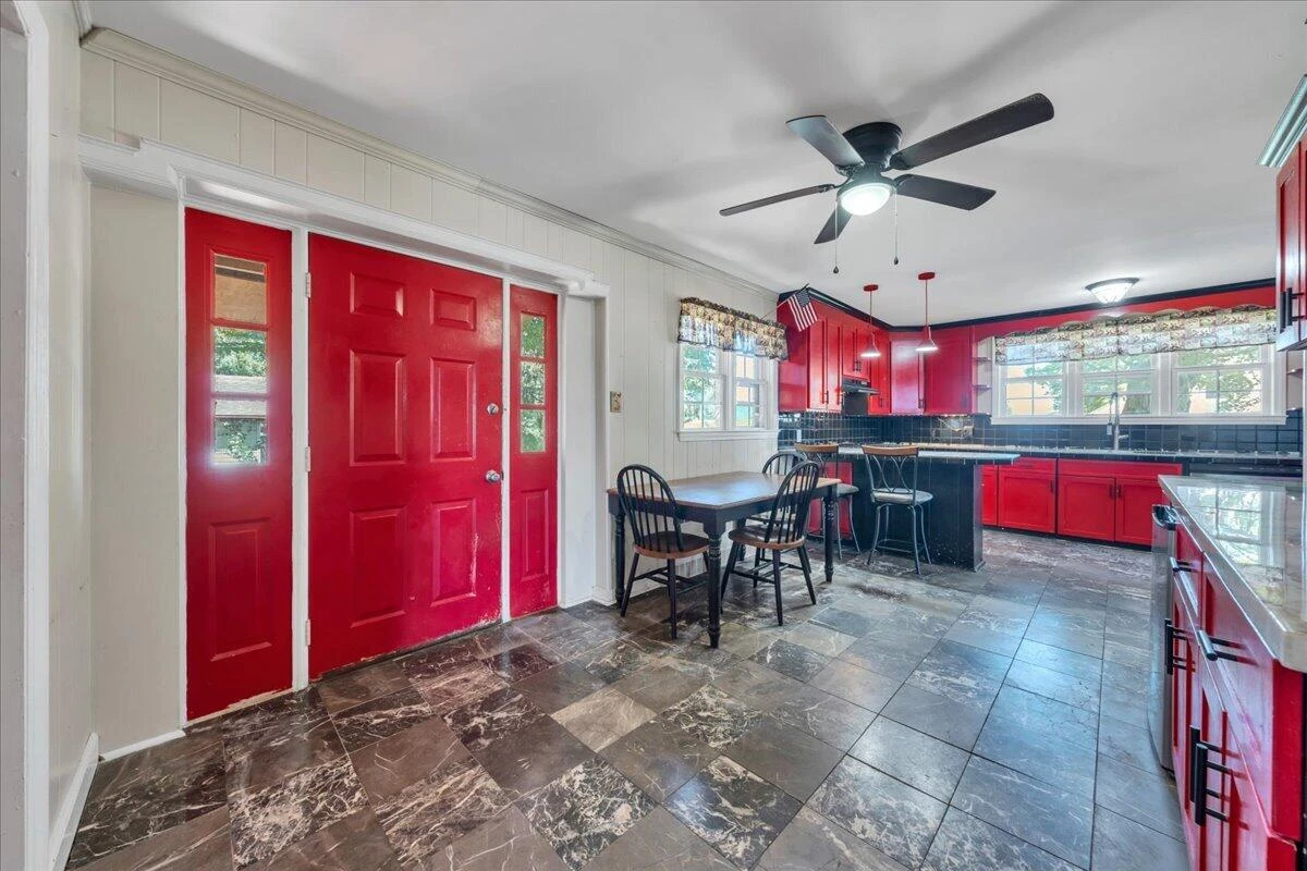 8357 Snow Creek RD - Photo 13