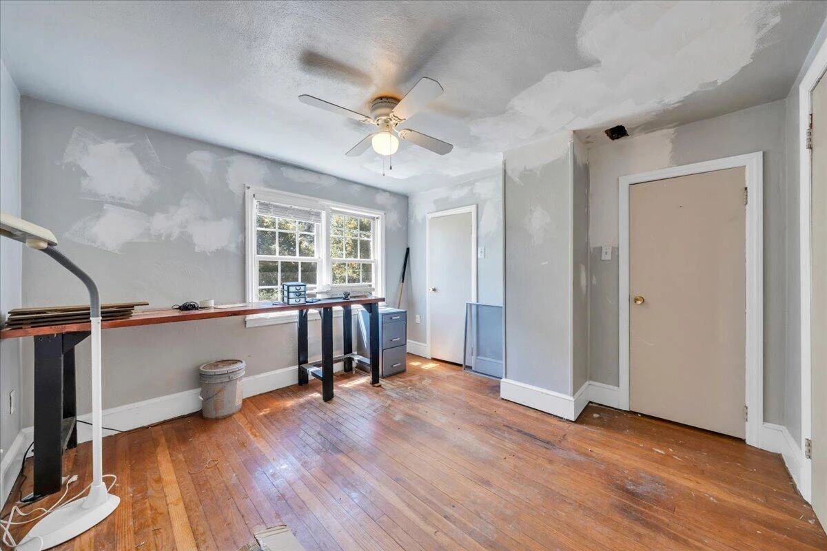 8357 Snow Creek RD - Photo 25