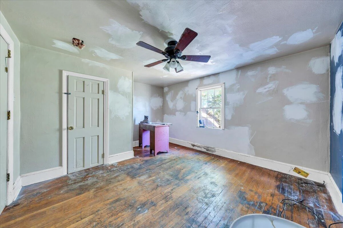 8357 Snow Creek RD - Photo 26