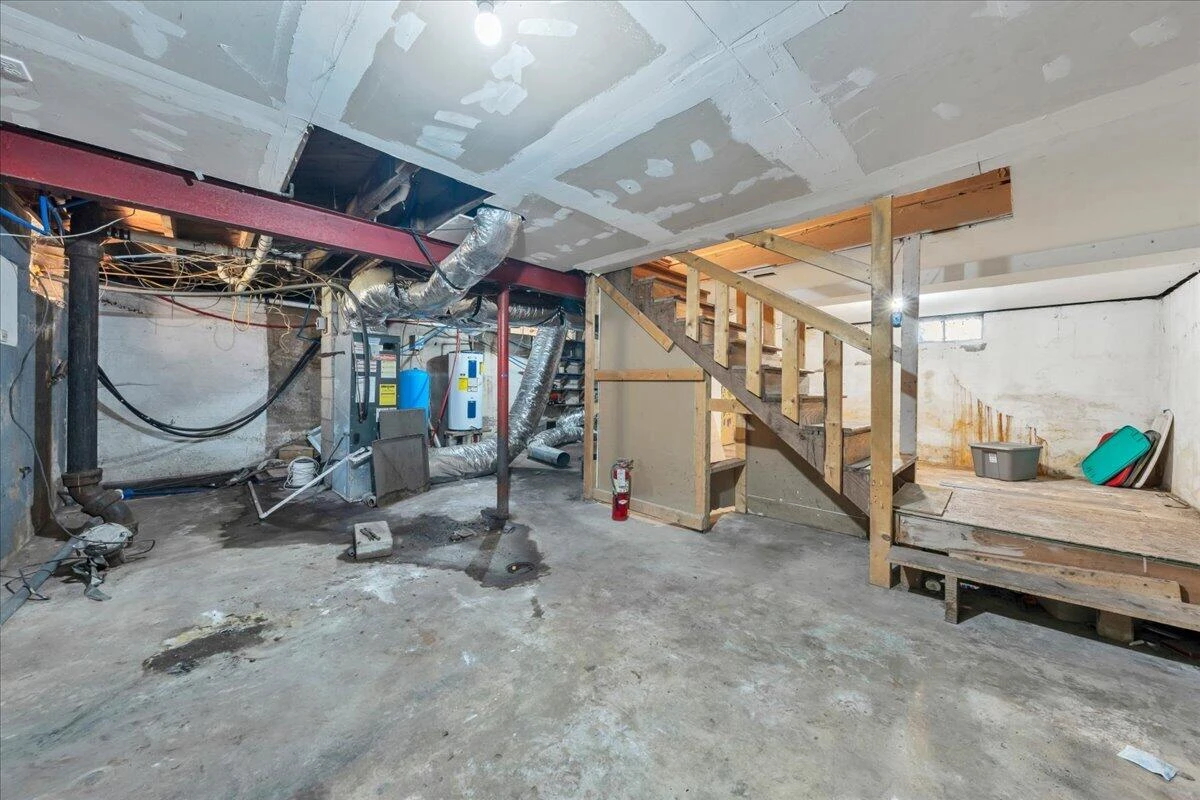 8357 Snow Creek RD - Photo 28