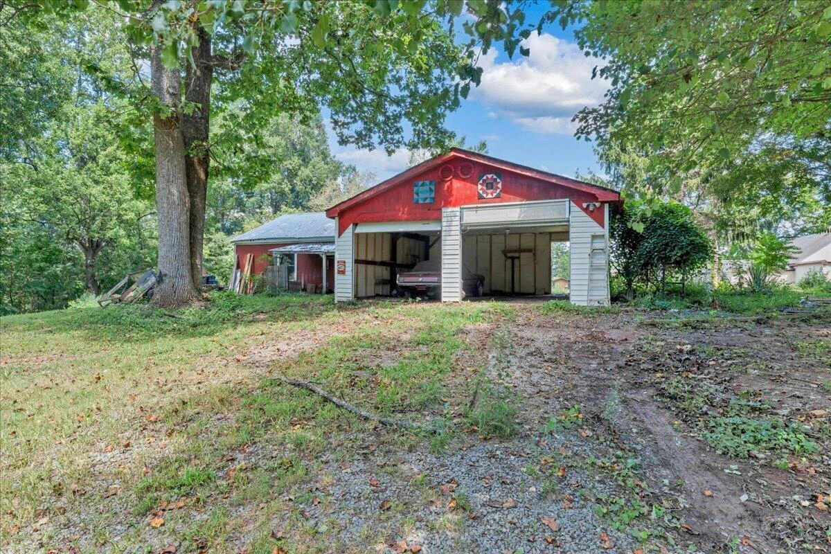 8357 Snow Creek RD - Photo 33