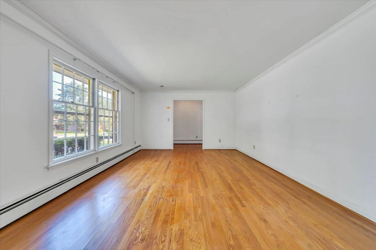 5460 Stoneybrook DR - Photo 16