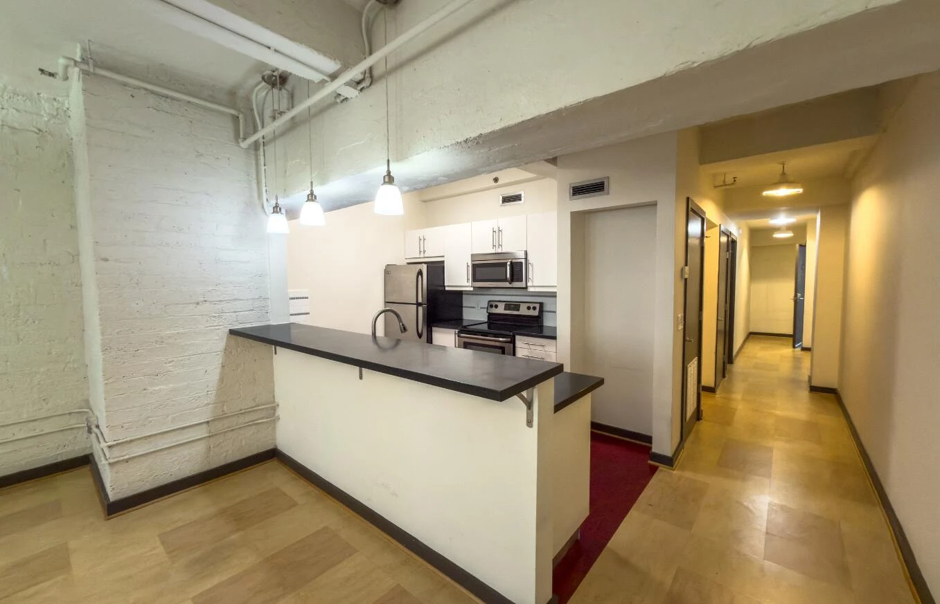 110 Campbell AVE SW - Photo 15