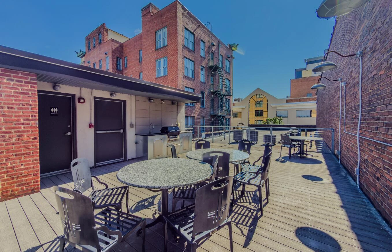 110 Campbell AVE SW - Photo 17