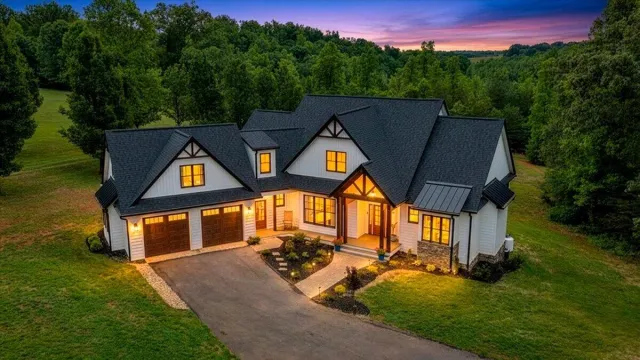 479 Constitution BLVD, Wirtz, VA, 24184