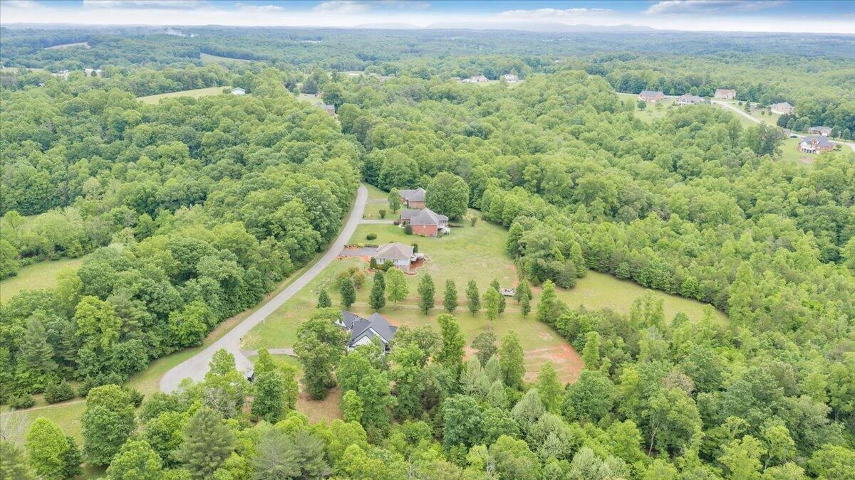 479 Constitution BLVD - Photo 40