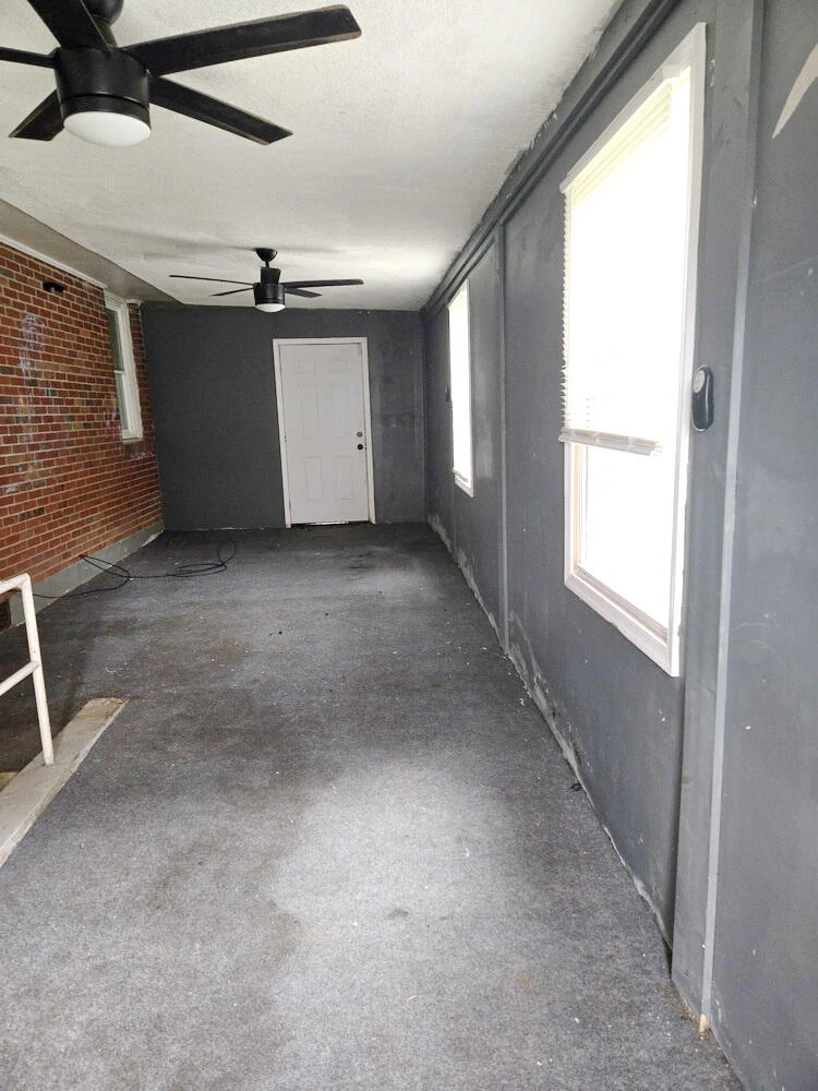 1601 Cove RD NW - Photo 16