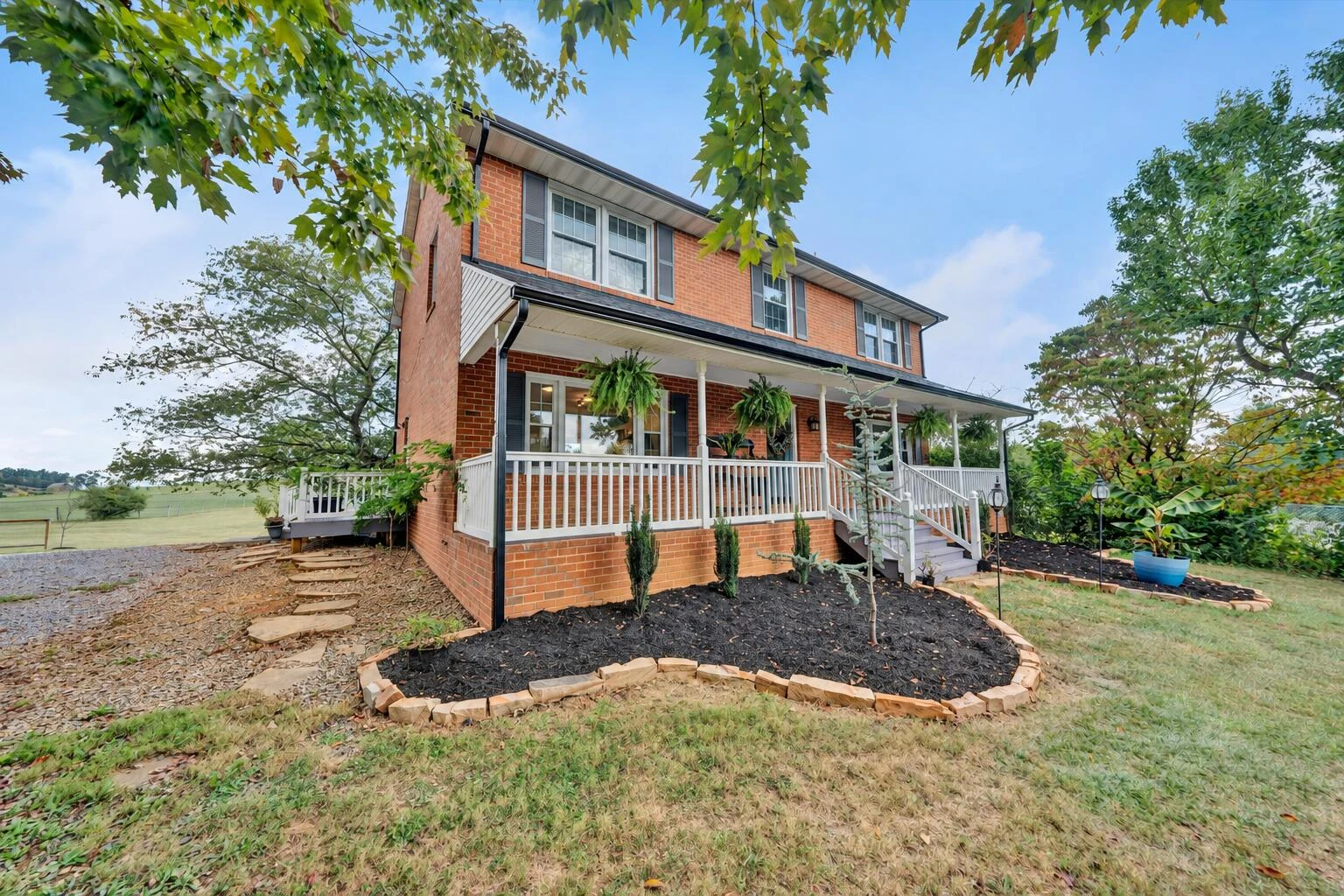 65 Hill DR - Photo 4