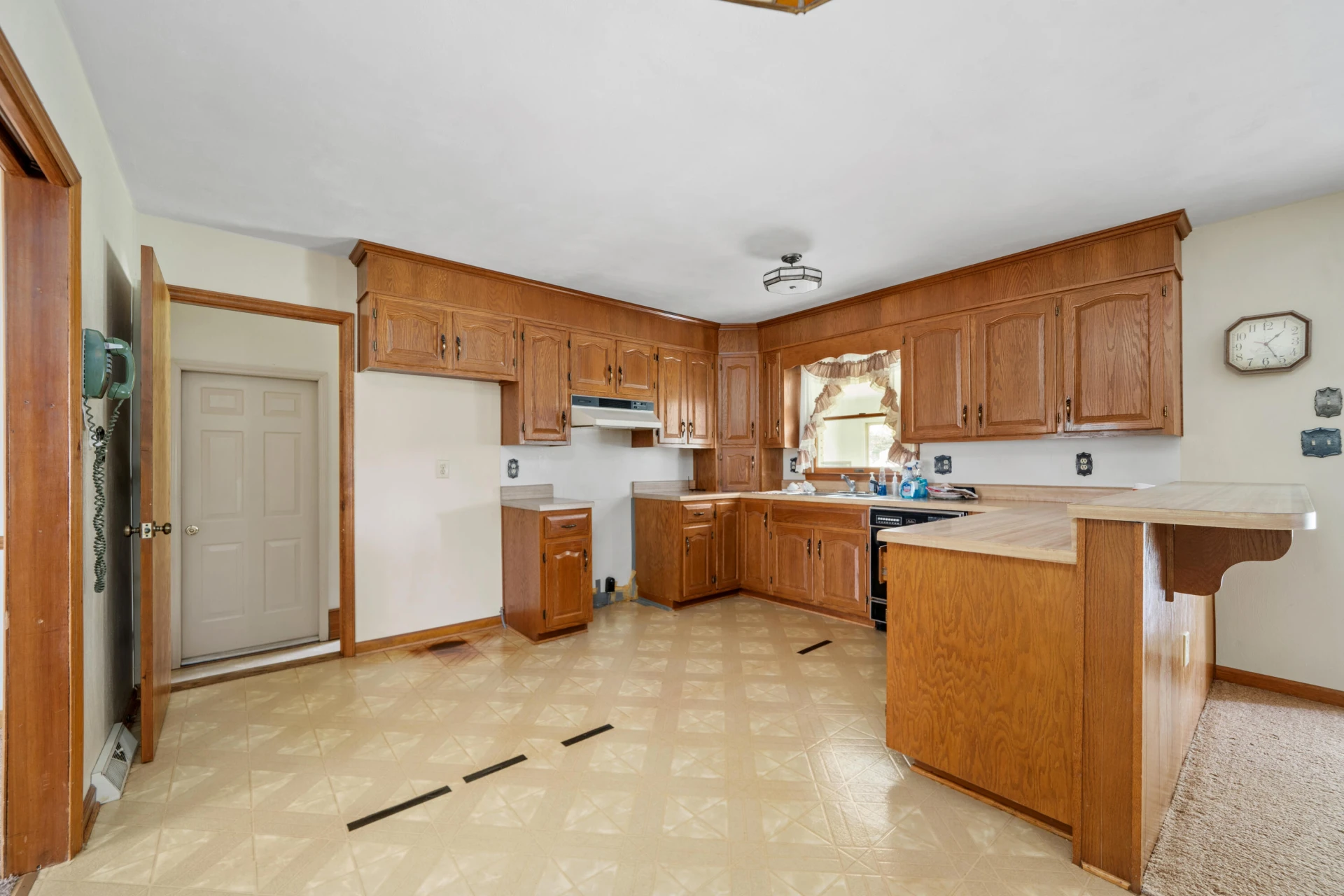 2812 Catawba RD - Photo 22