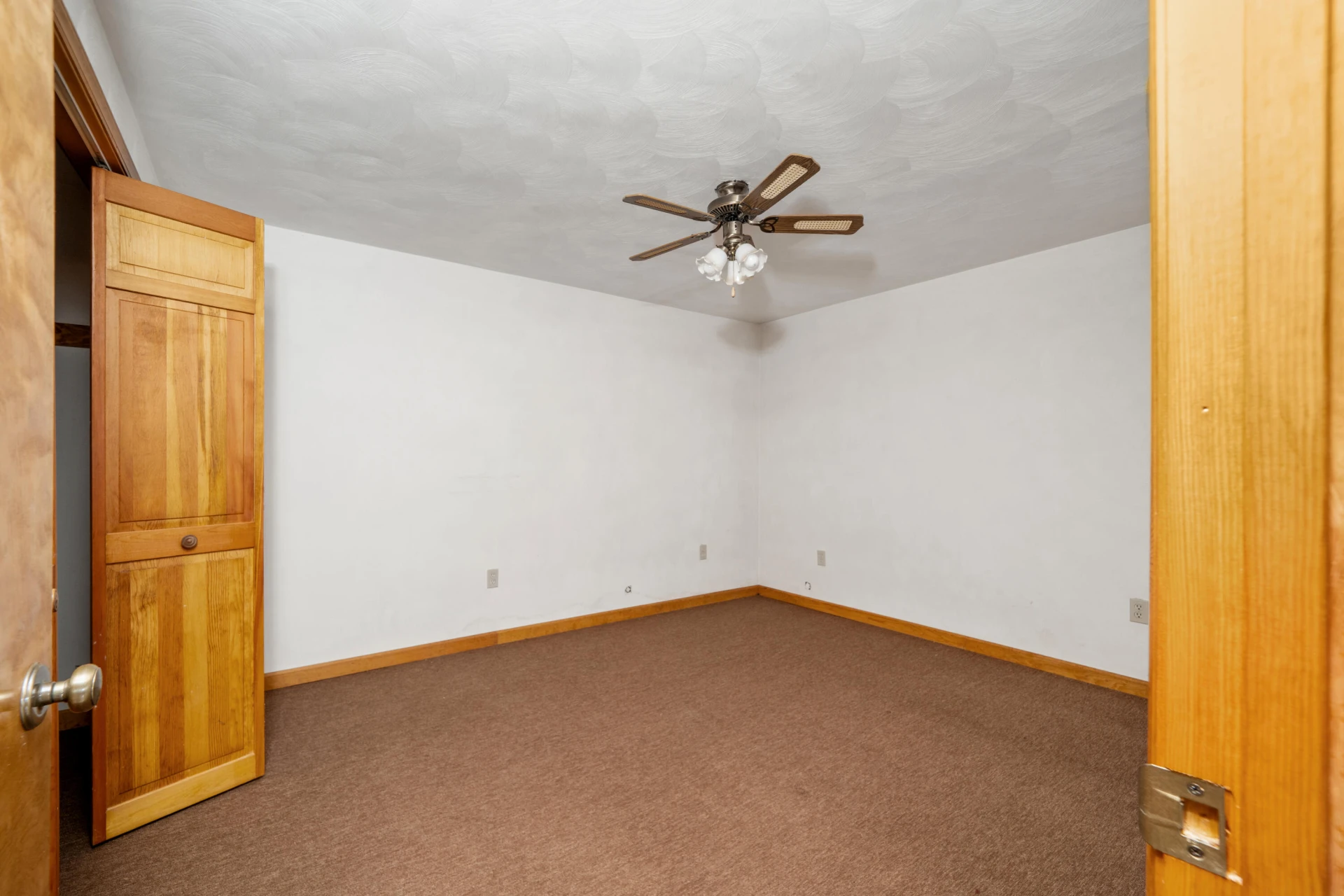 2812 Catawba RD - Photo 25