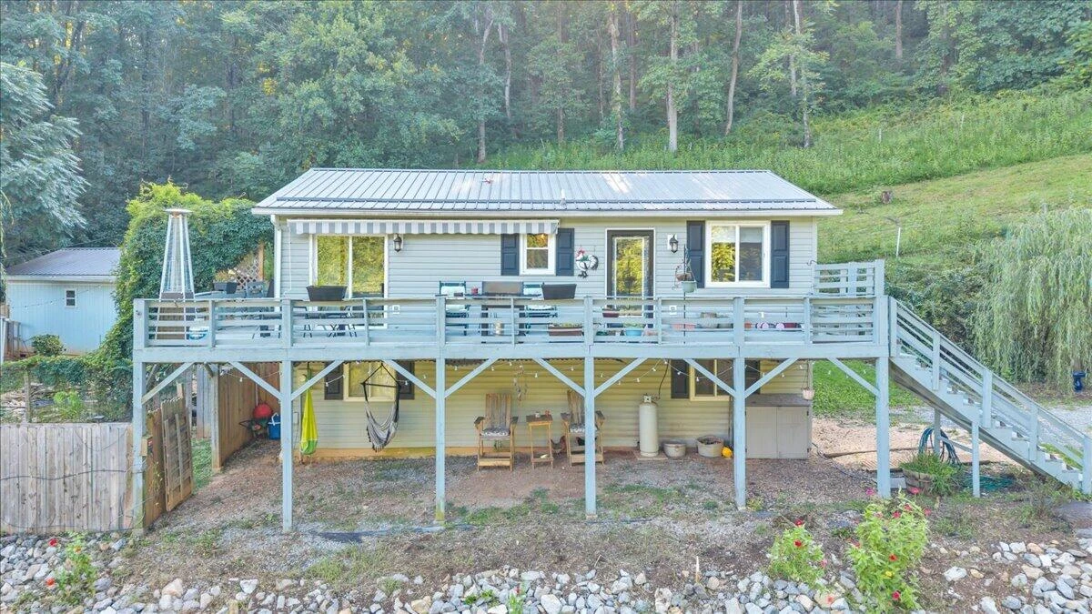 351 Meadow Branch RD - Photo 23
