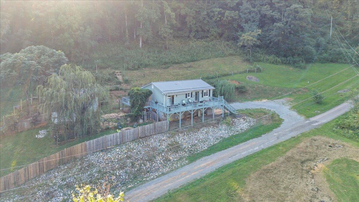 351 Meadow Branch RD - Photo 32