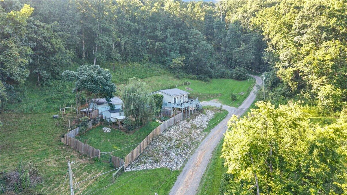 351 Meadow Branch RD - Photo 33