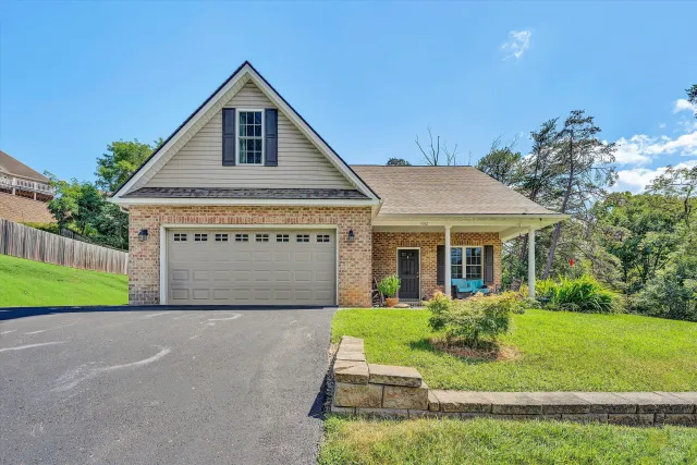 1062 N Mill RD