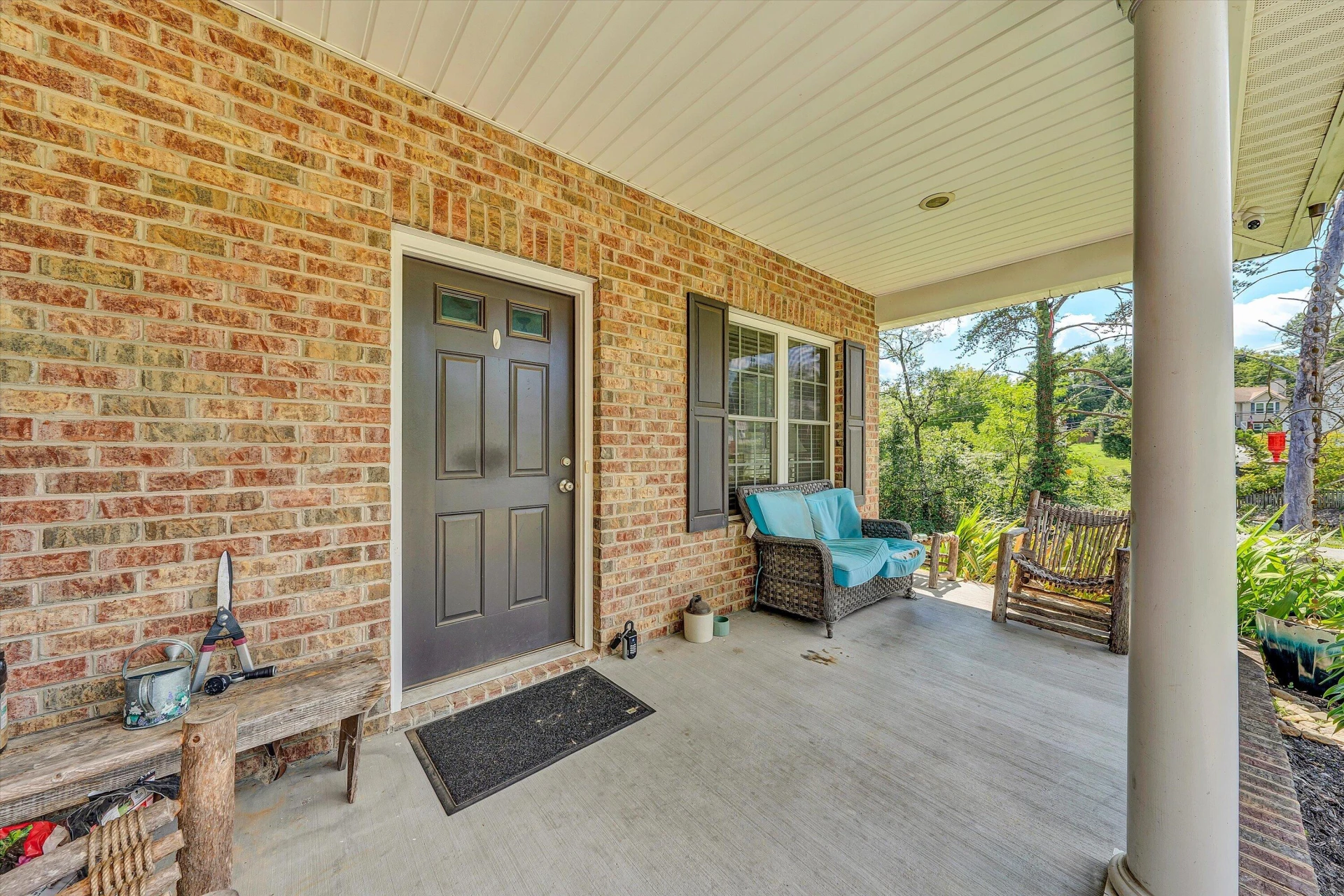 1062 N Mill RD - Photo 4