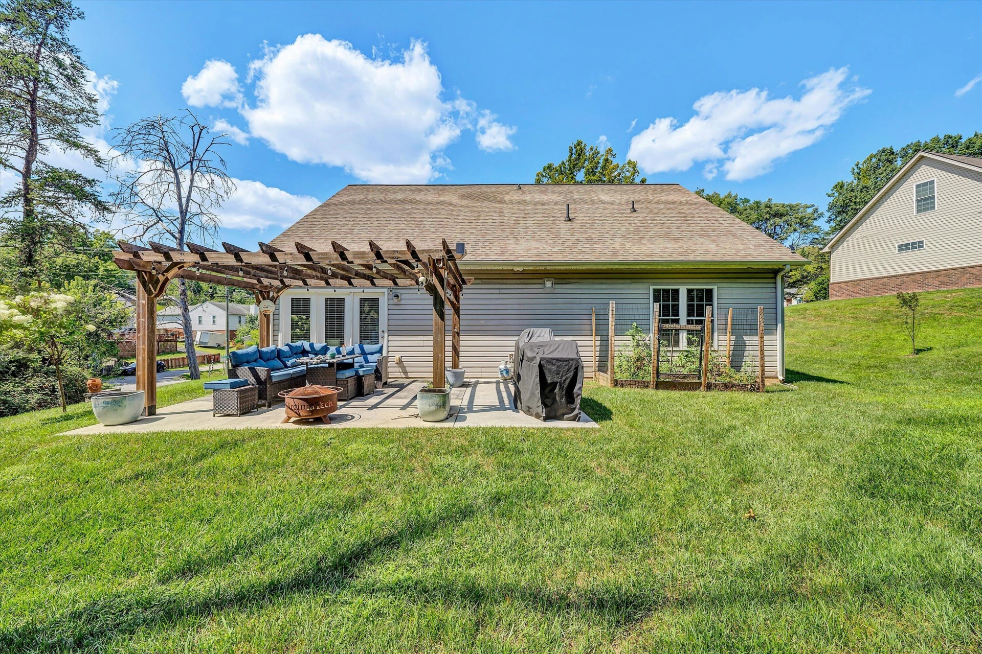 1062 N Mill RD - Photo 22