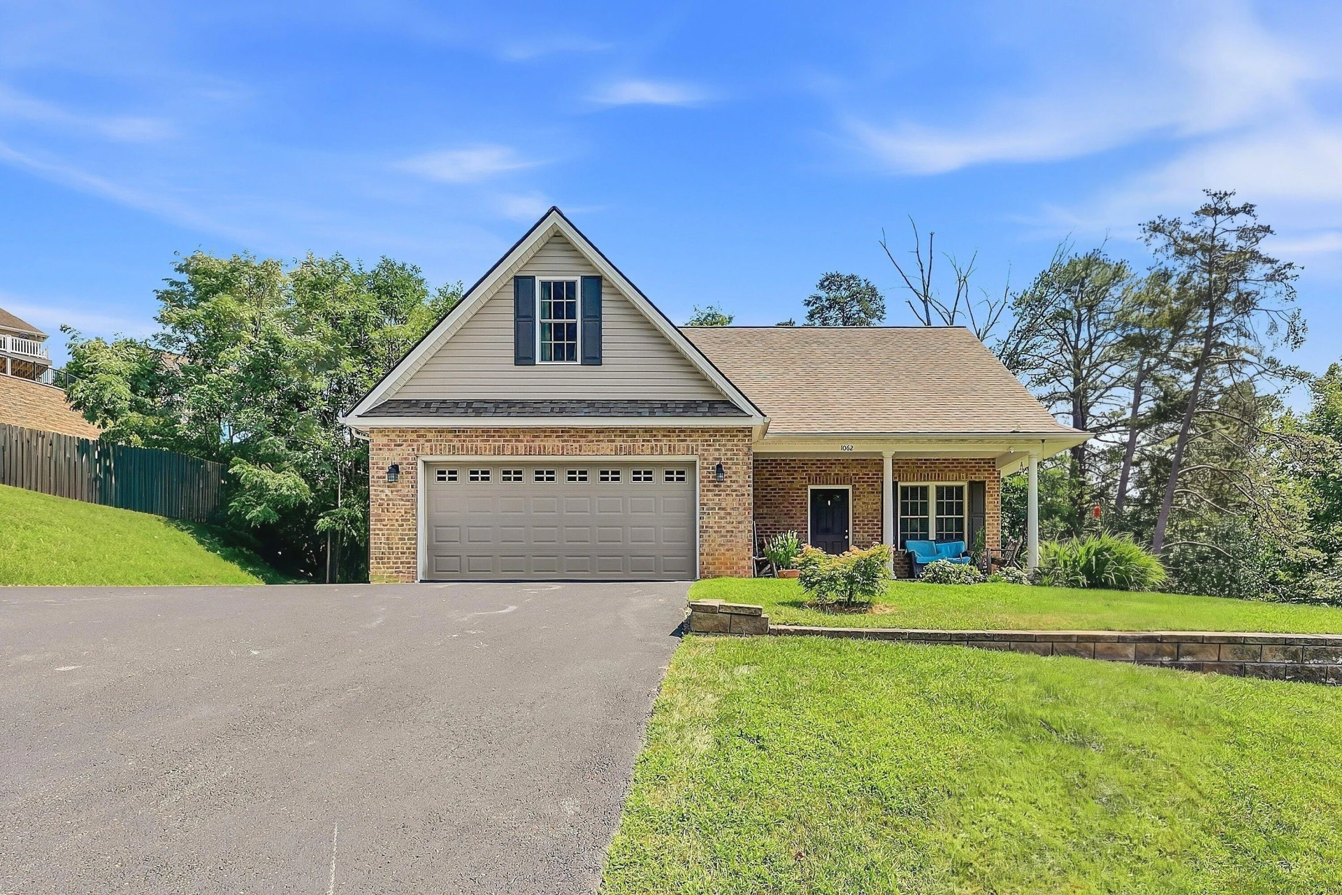 1062 N Mill RD - Photo 2