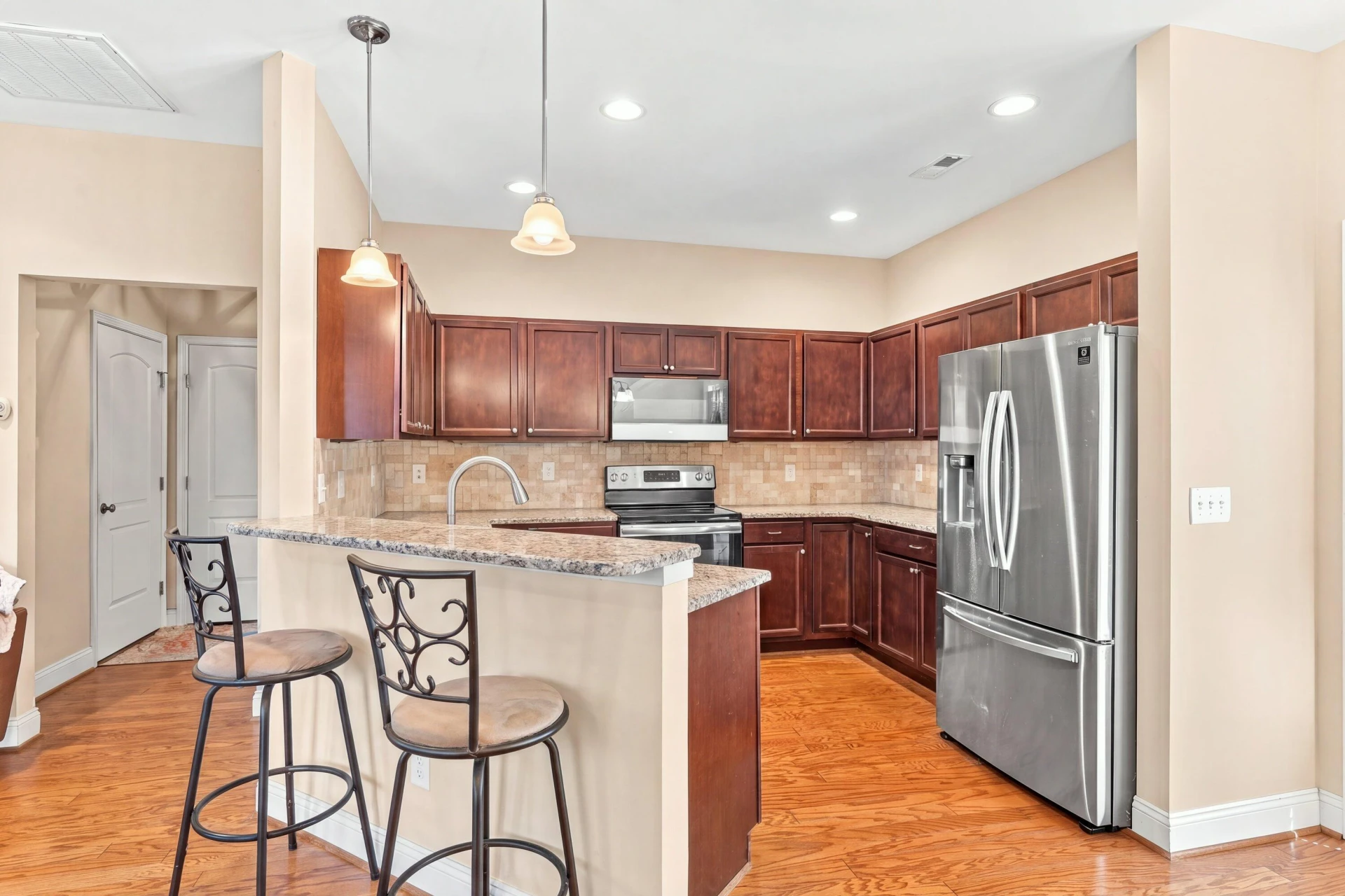 1062 N Mill RD - Photo 8