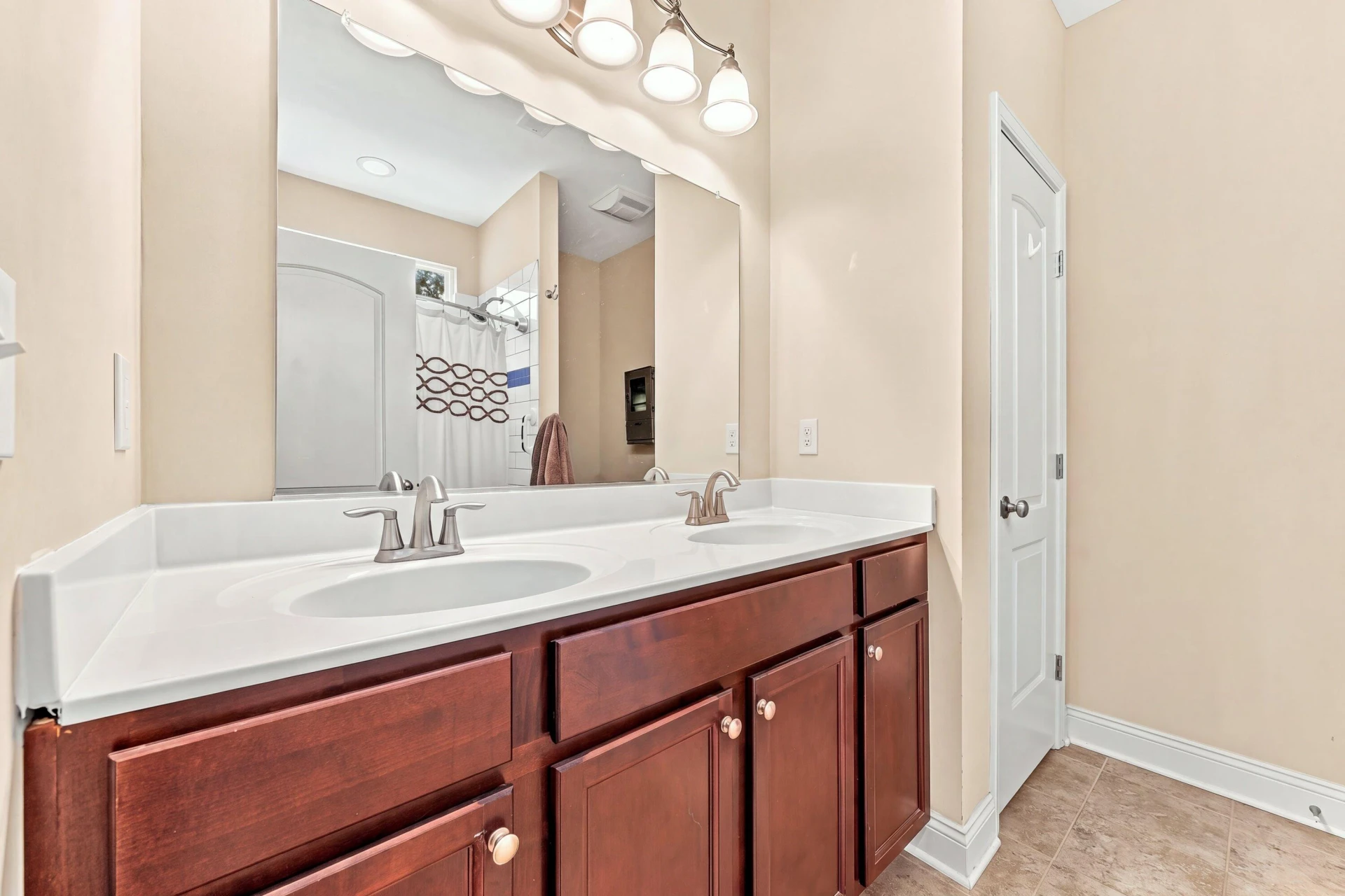 1062 N Mill RD - Photo 13