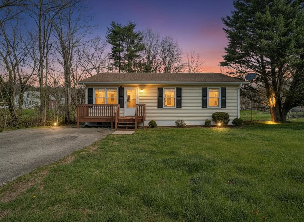 1344 Mabry AVE SE - Photo 4