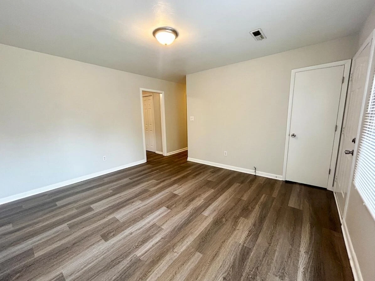 1344 Mabry AVE SE - Photo 18
