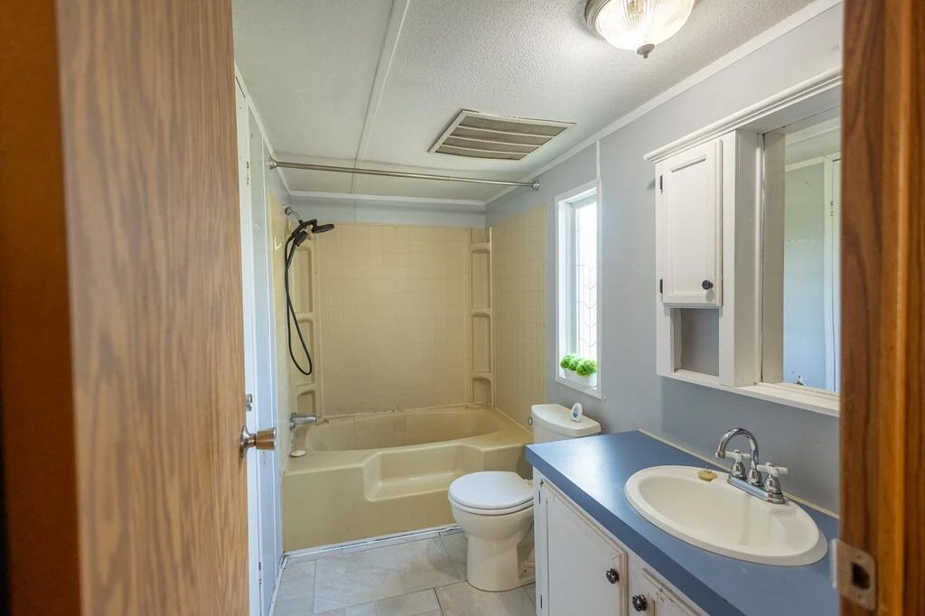 422 Axton RD - Photo 16