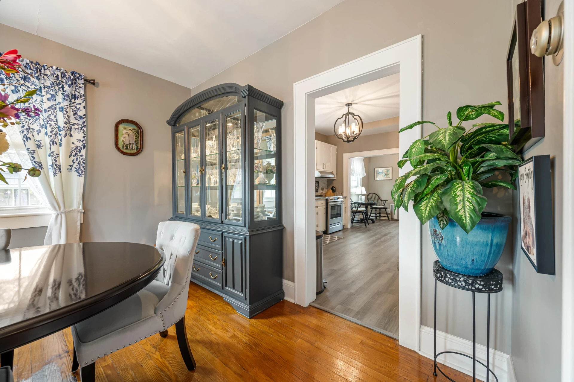 690 W Washington ST - Photo 18