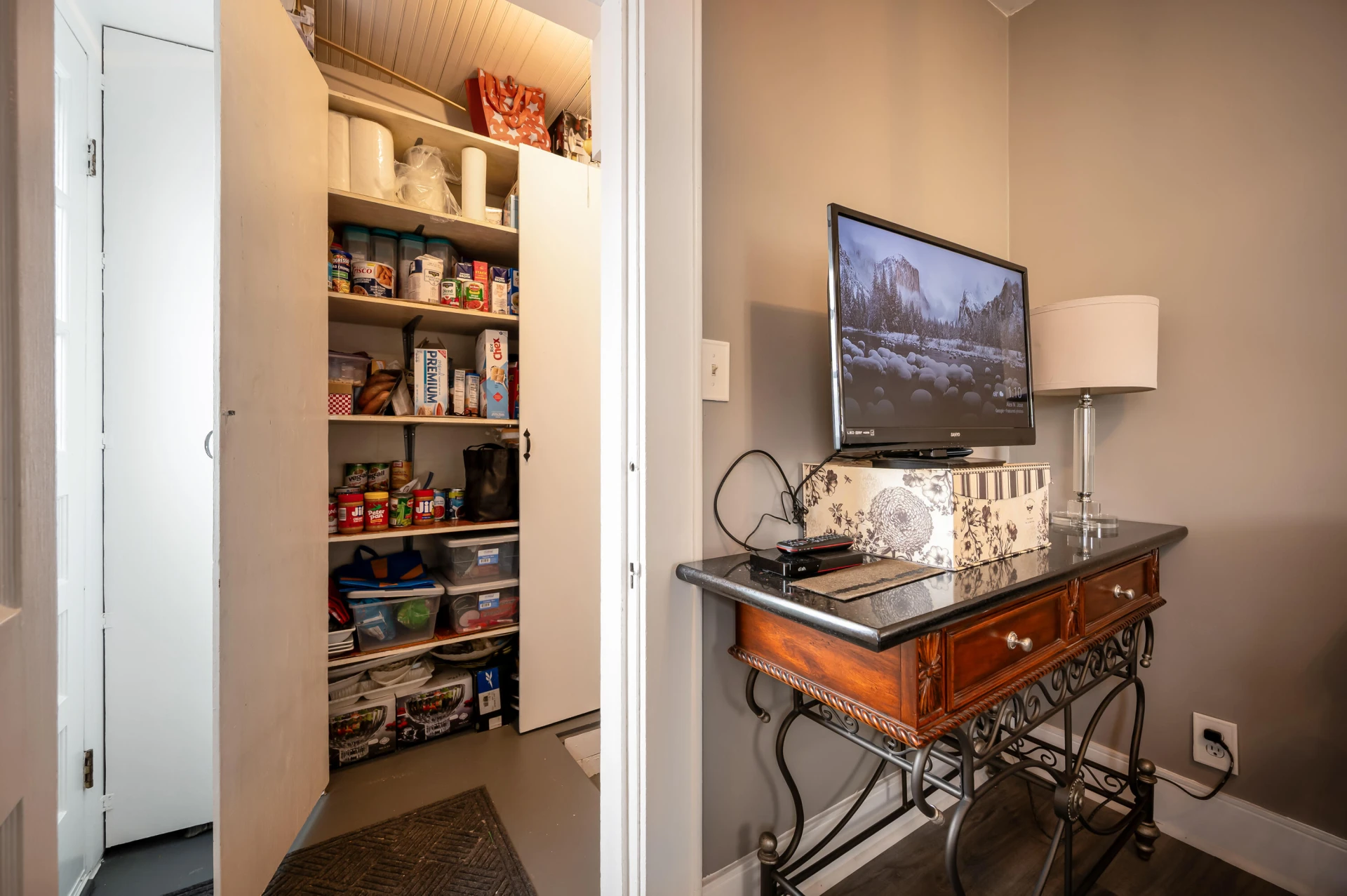 690 W Washington ST - Photo 26