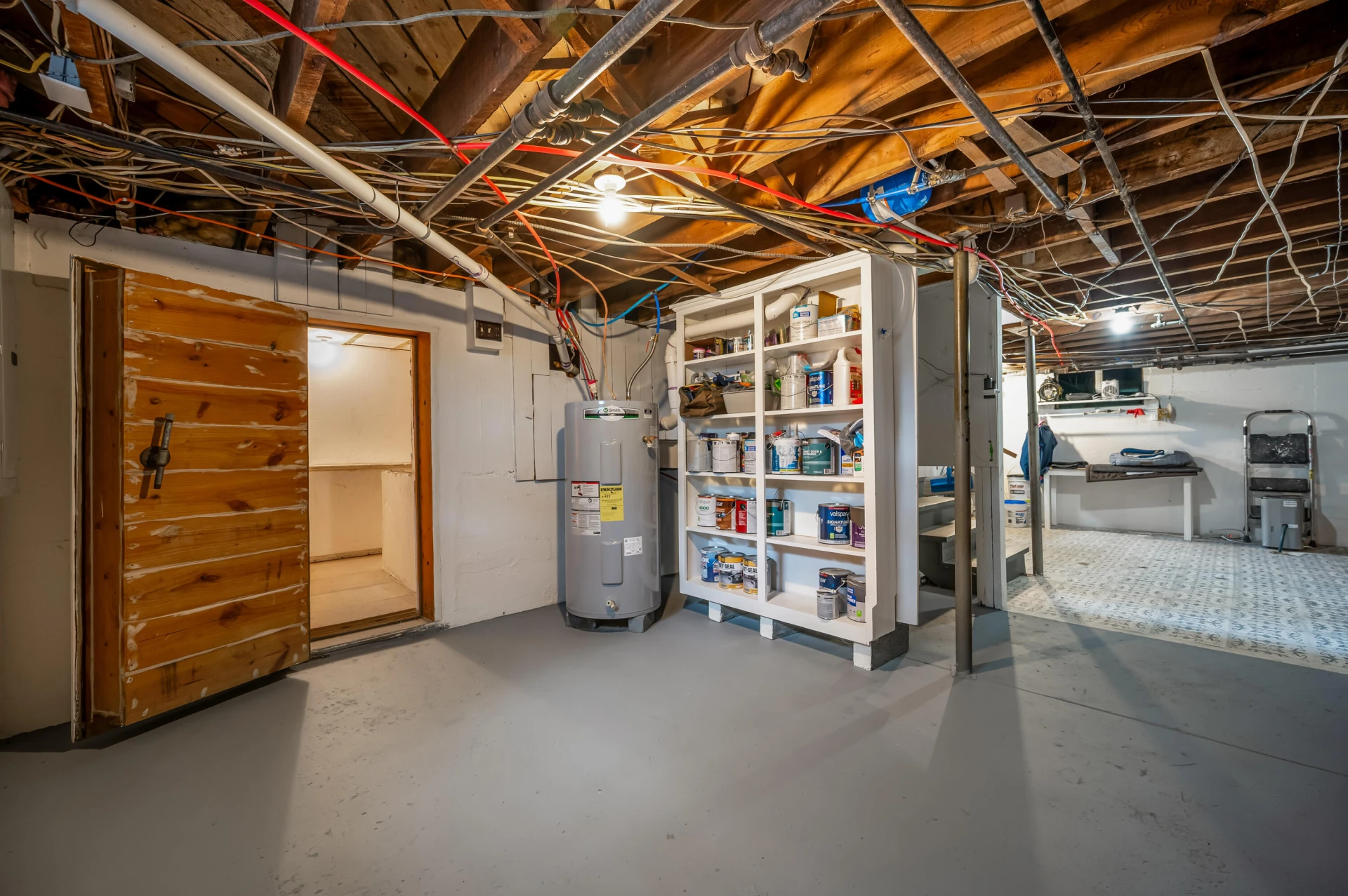 690 W Washington ST - Photo 36