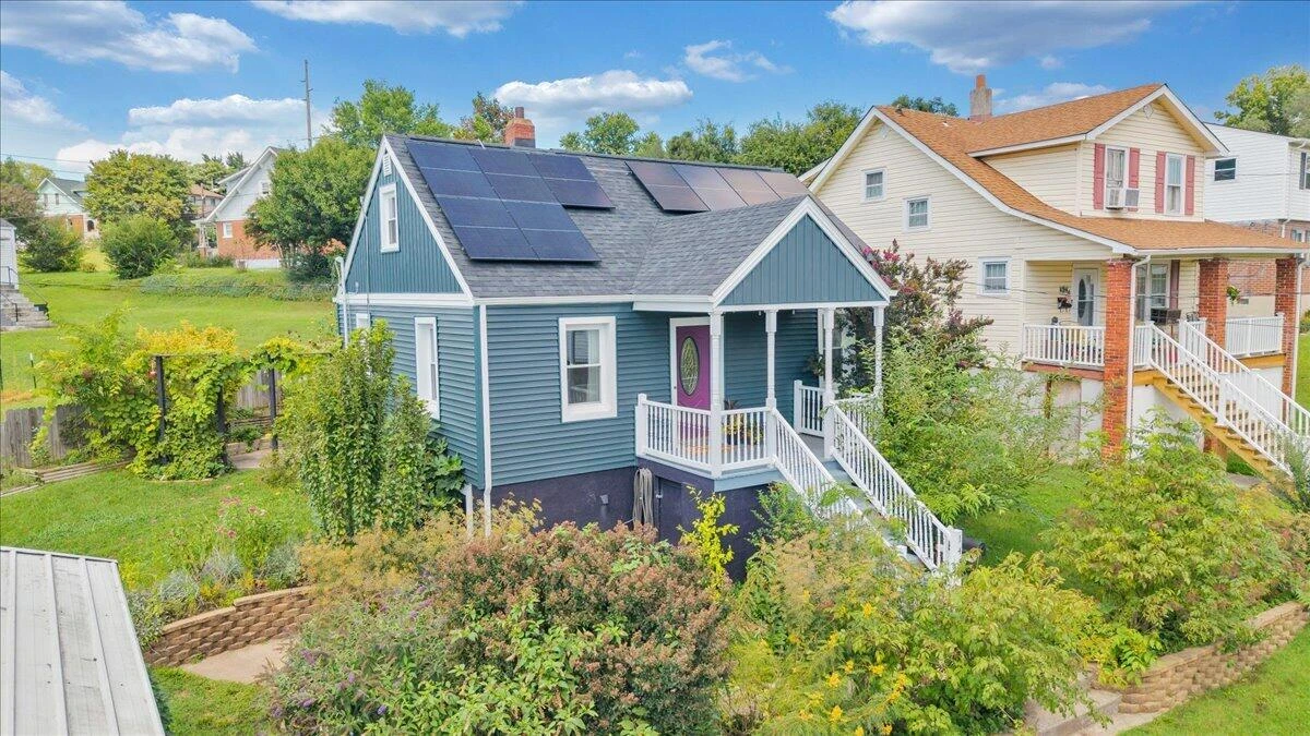 1431 Cedar ST SE