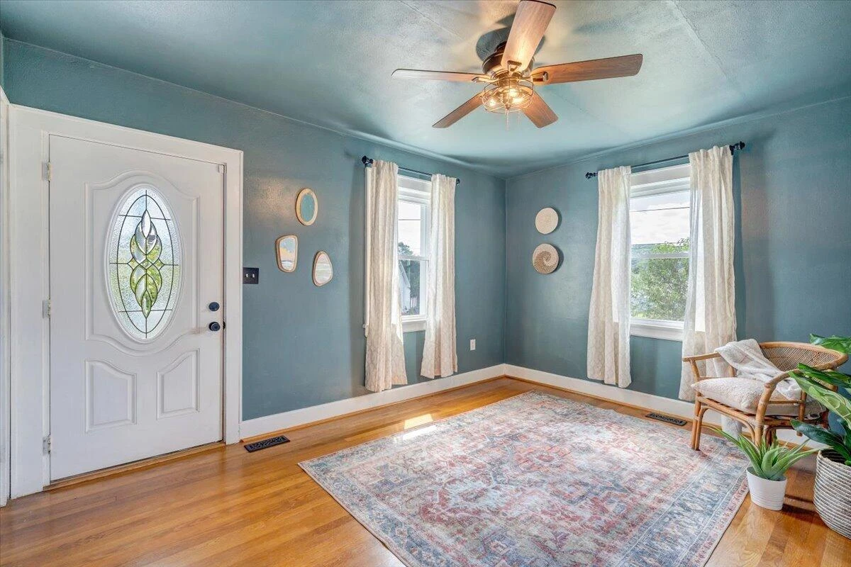 1431 Cedar ST SE - Photo 8