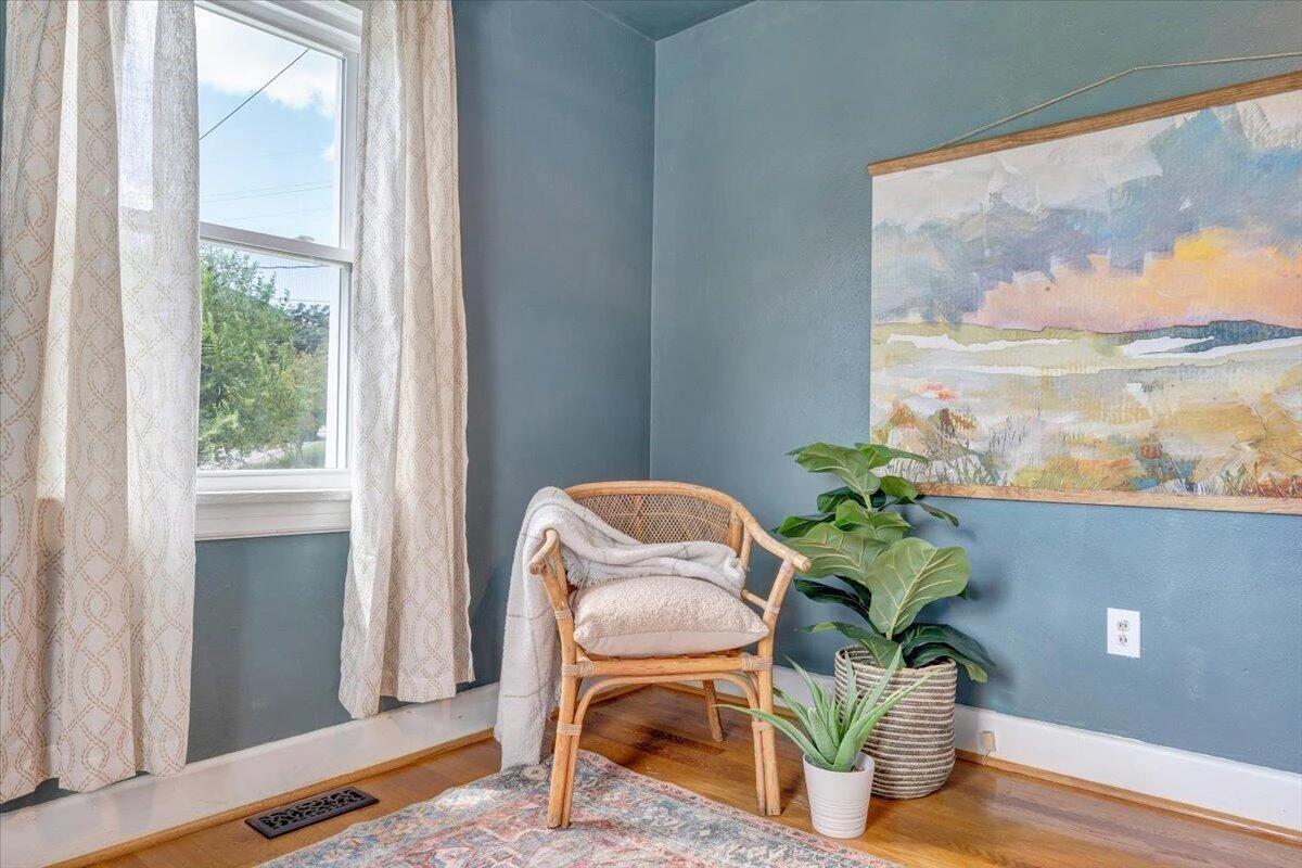 1431 Cedar ST SE - Photo 10