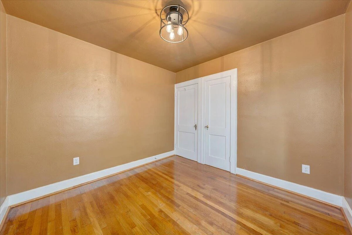 1431 Cedar ST SE - Photo 22