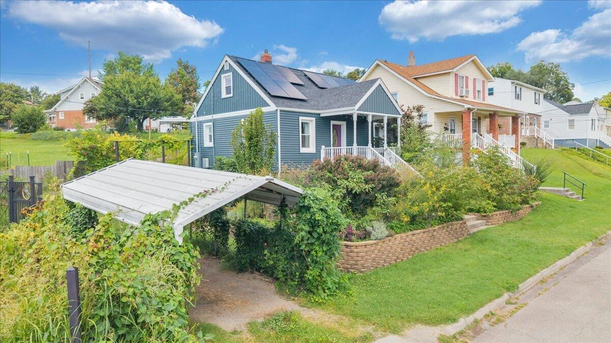 1431 Cedar ST SE - Photo 45