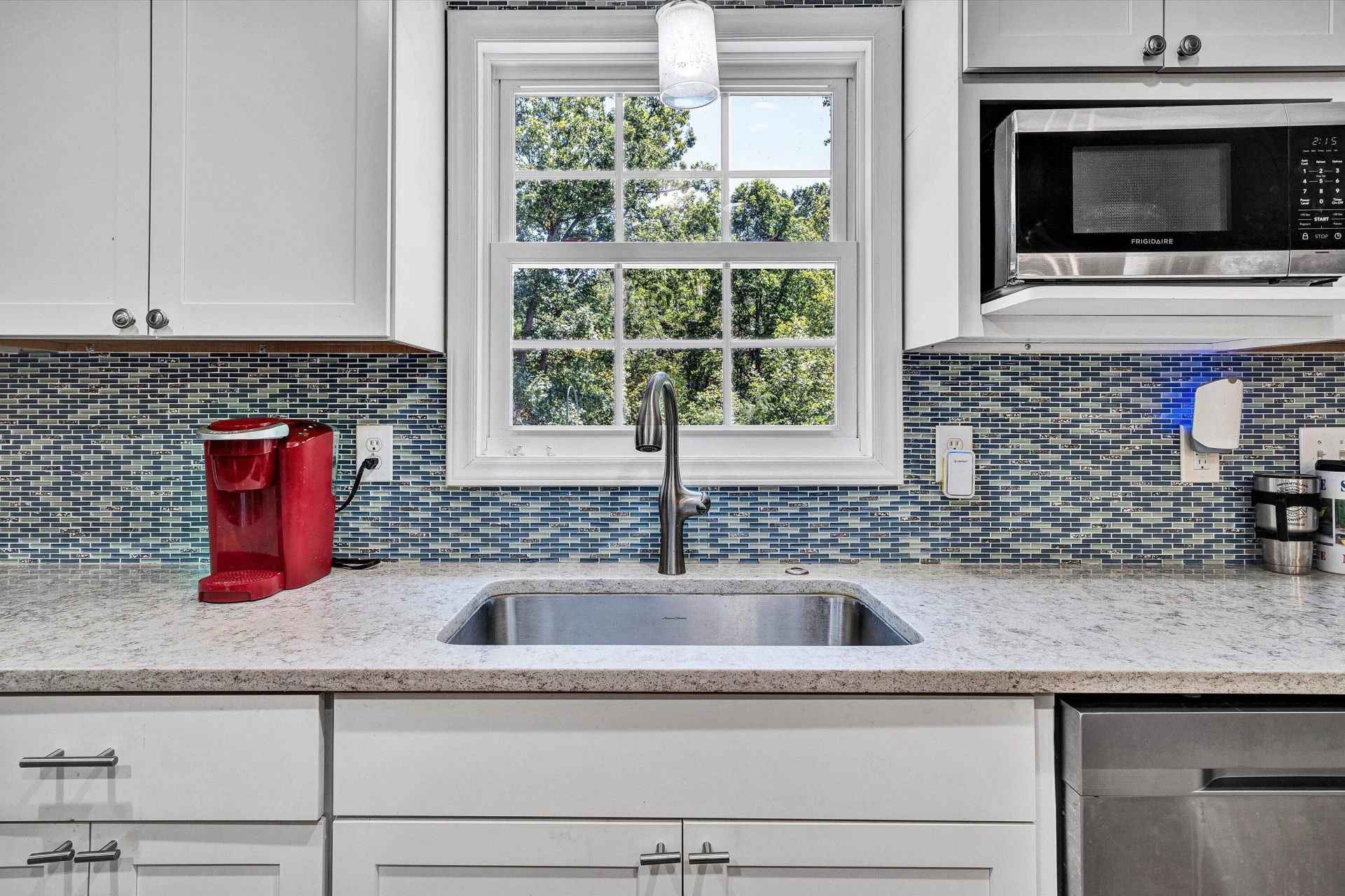 1089 Marie DR - Photo 12