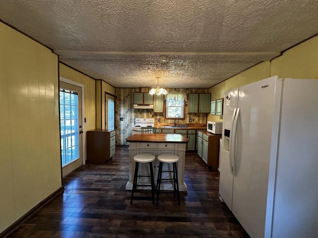 75 Johnson LN - Photo 5