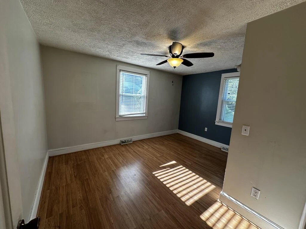 75 Johnson LN - Photo 8