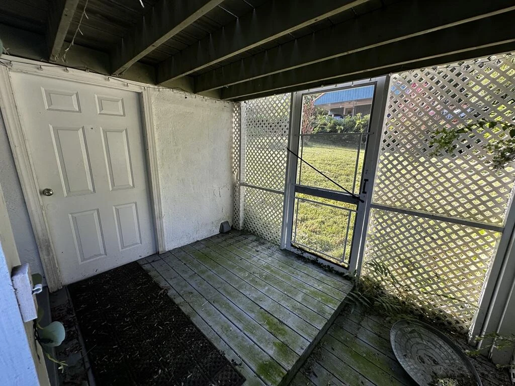 75 Johnson LN - Photo 17