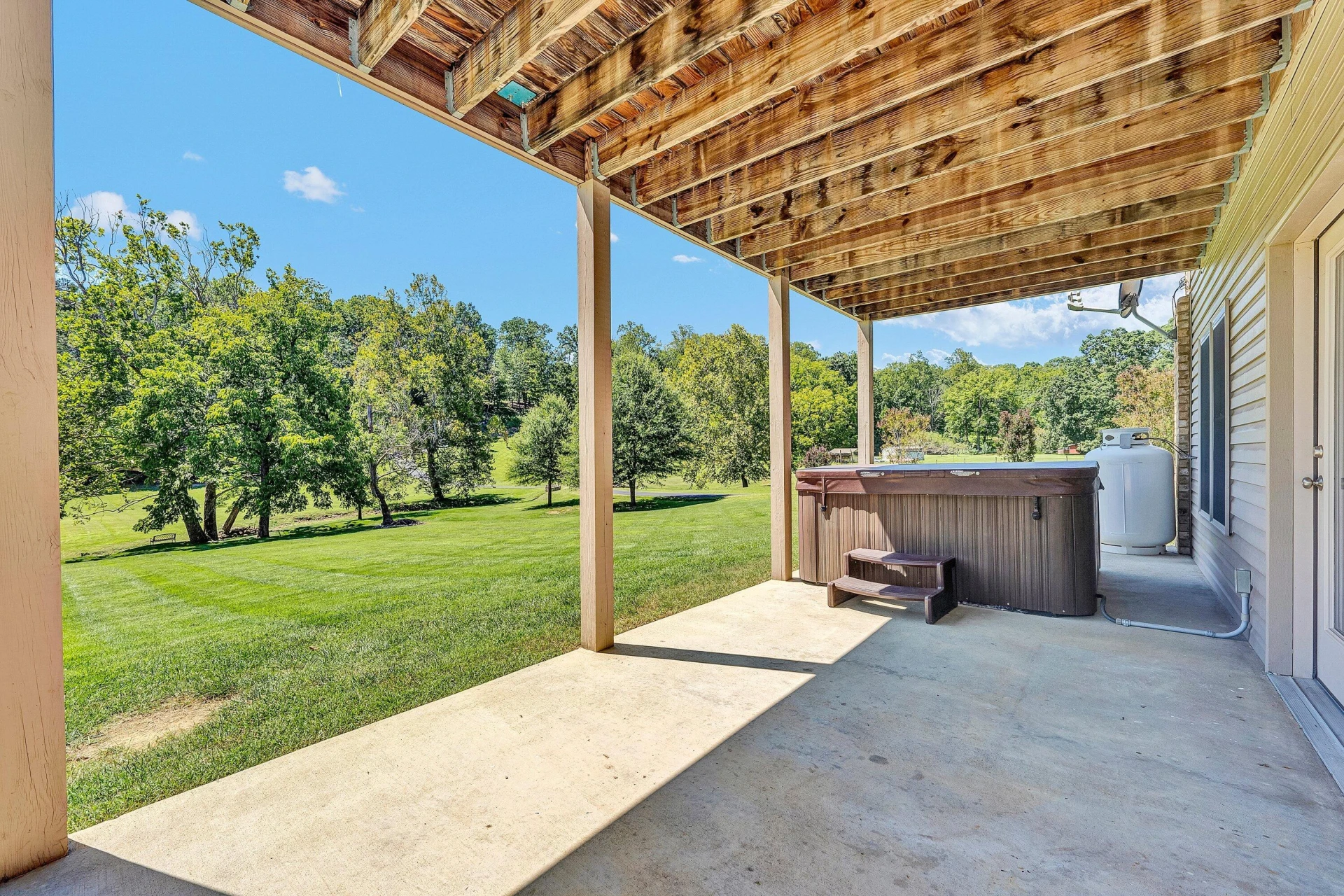2143 Blue Ridge Springs RD - Photo 48