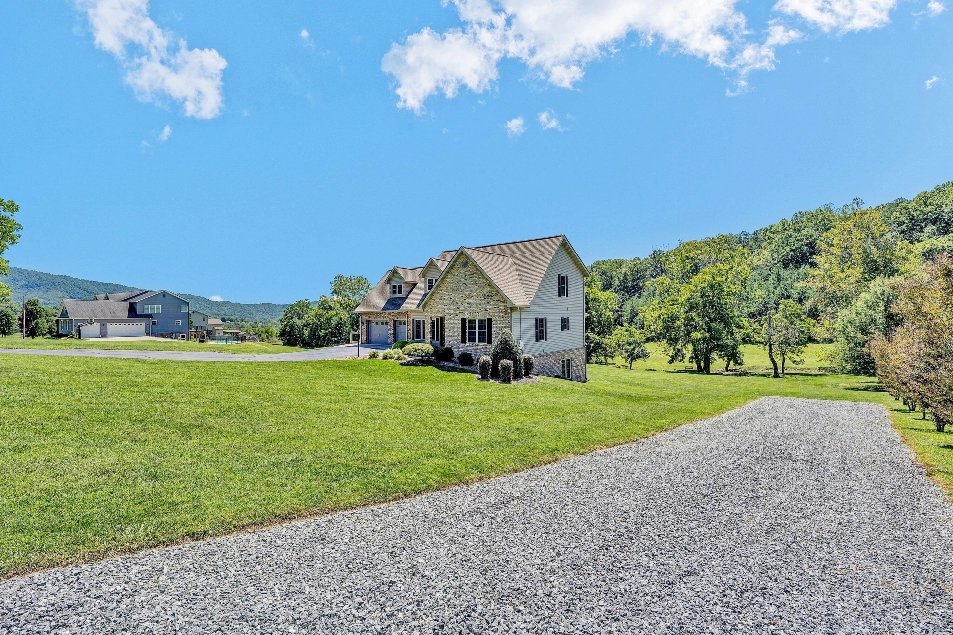 2143 Blue Ridge Springs RD - Photo 51