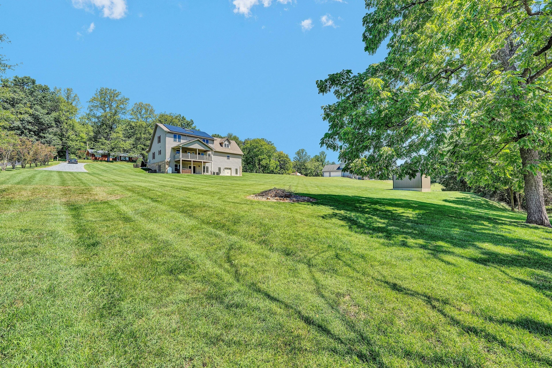2143 Blue Ridge Springs RD - Photo 52