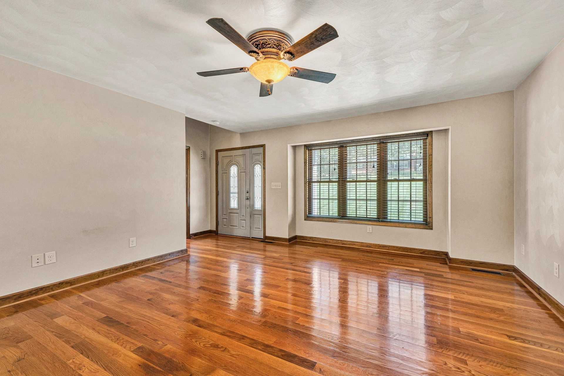 2143 Blue Ridge Springs RD - Photo 12
