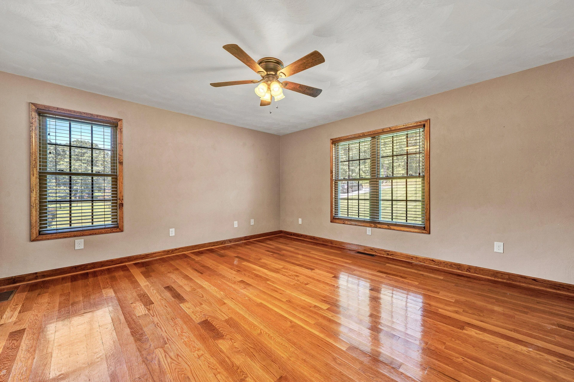 2143 Blue Ridge Springs RD - Photo 22