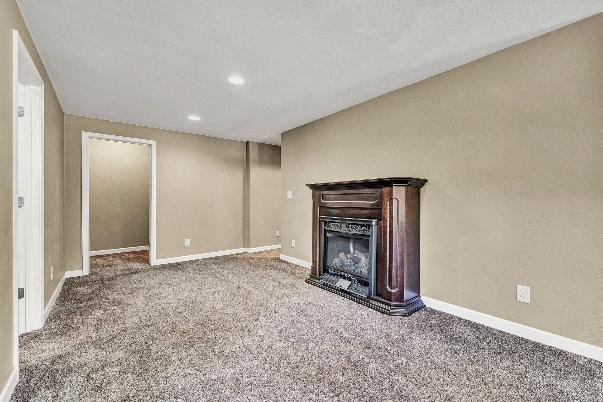 2143 Blue Ridge Springs RD - Photo 40