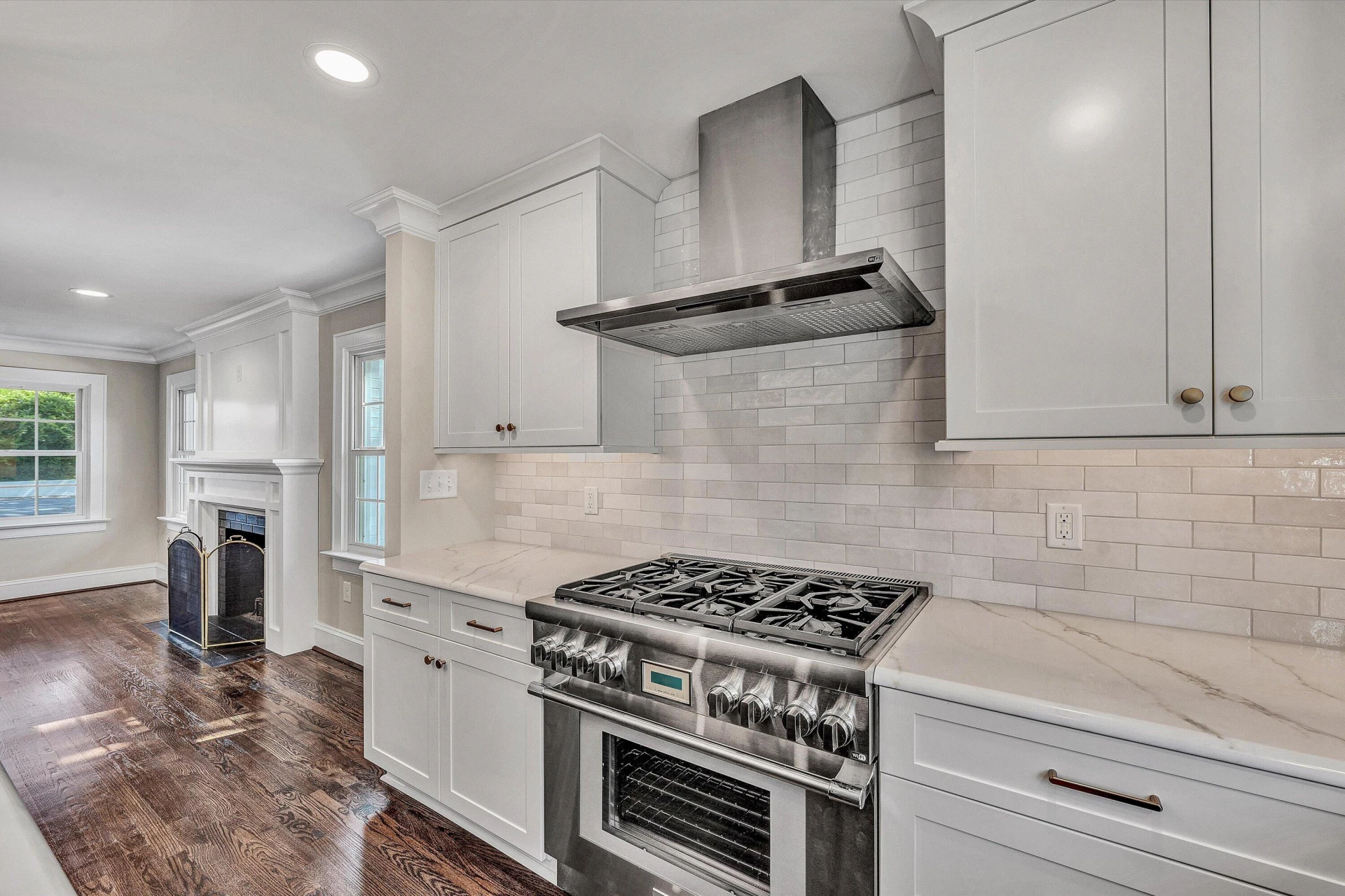 724 White Oak RD SW - Photo 14