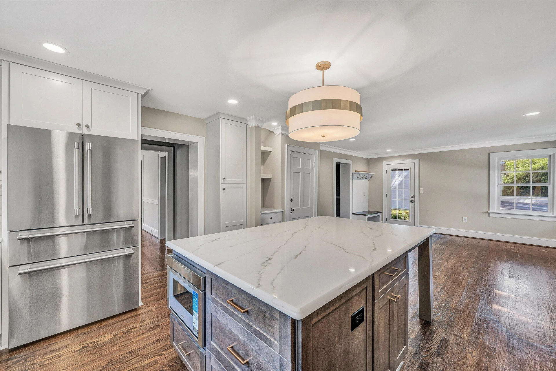 724 White Oak RD SW - Photo 15