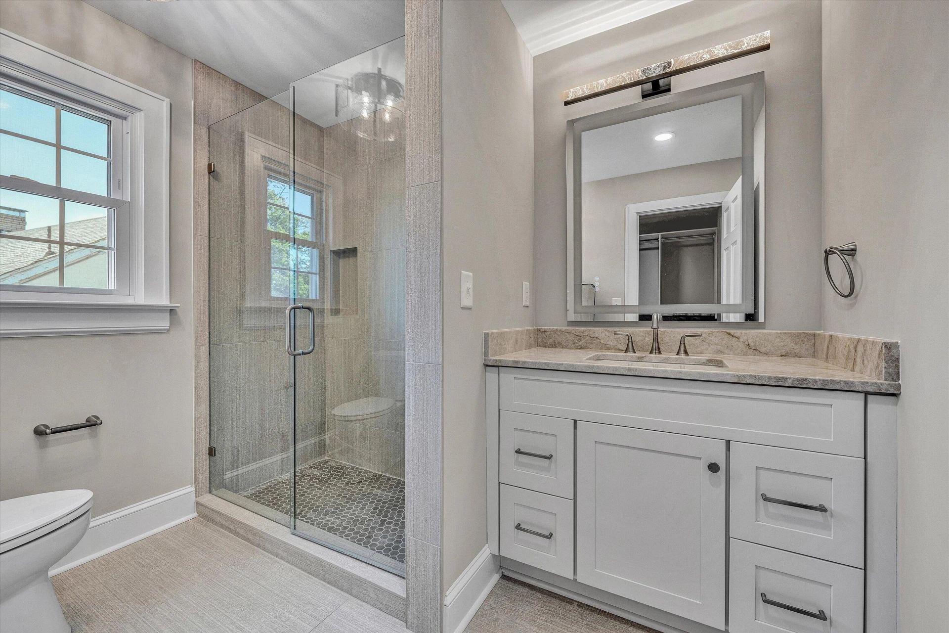 724 White Oak RD SW - Photo 20