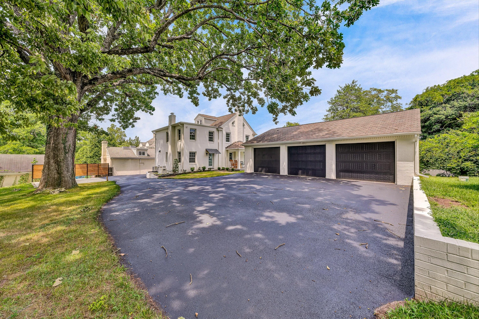 724 White Oak RD SW - Photo 35