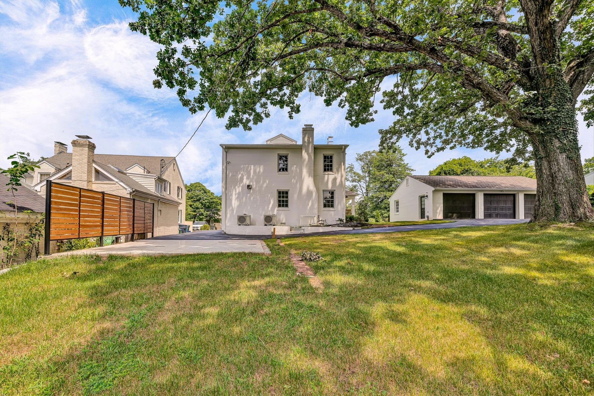 724 White Oak RD SW - Photo 36