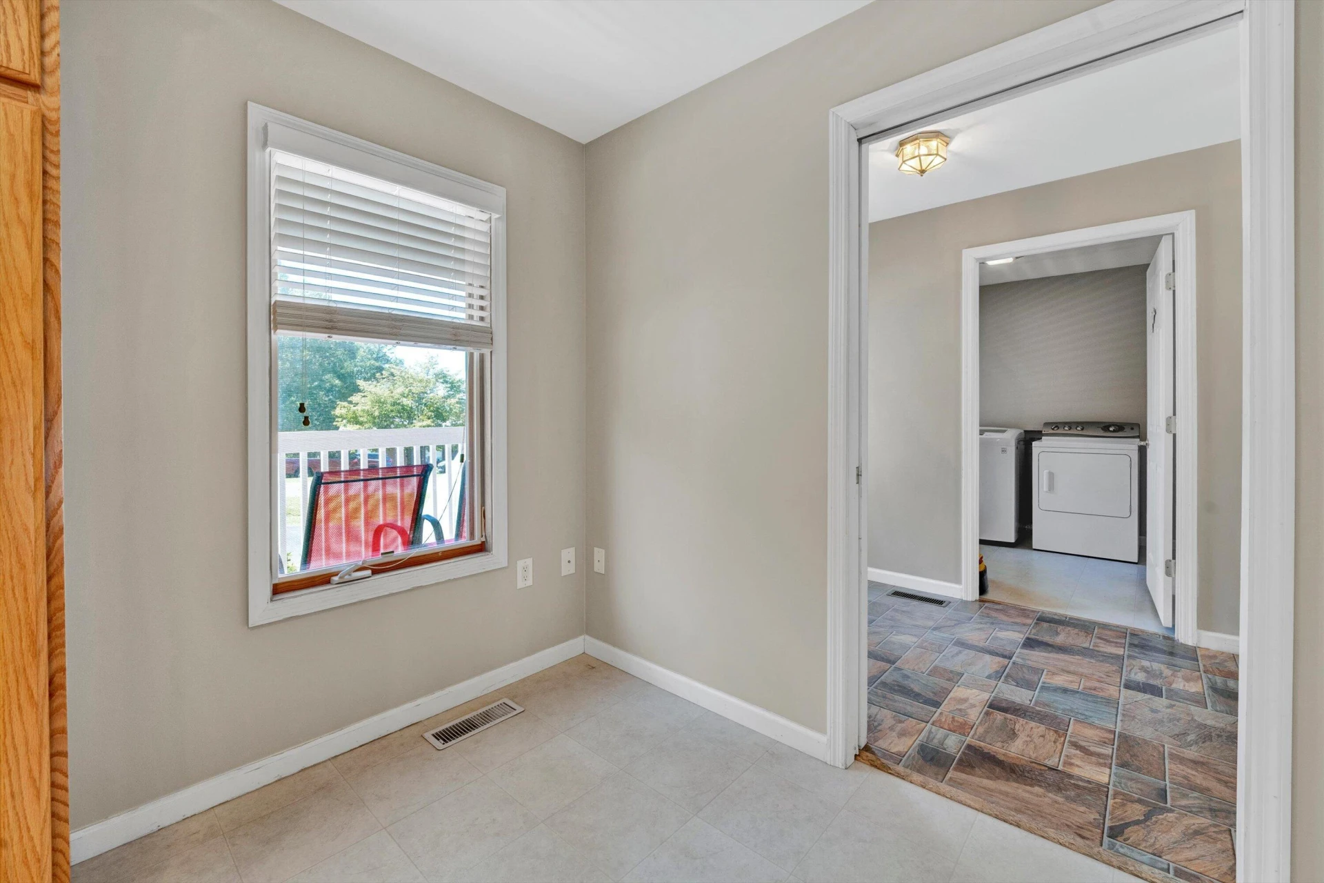 310 Indian Pointe DR - Photo 7